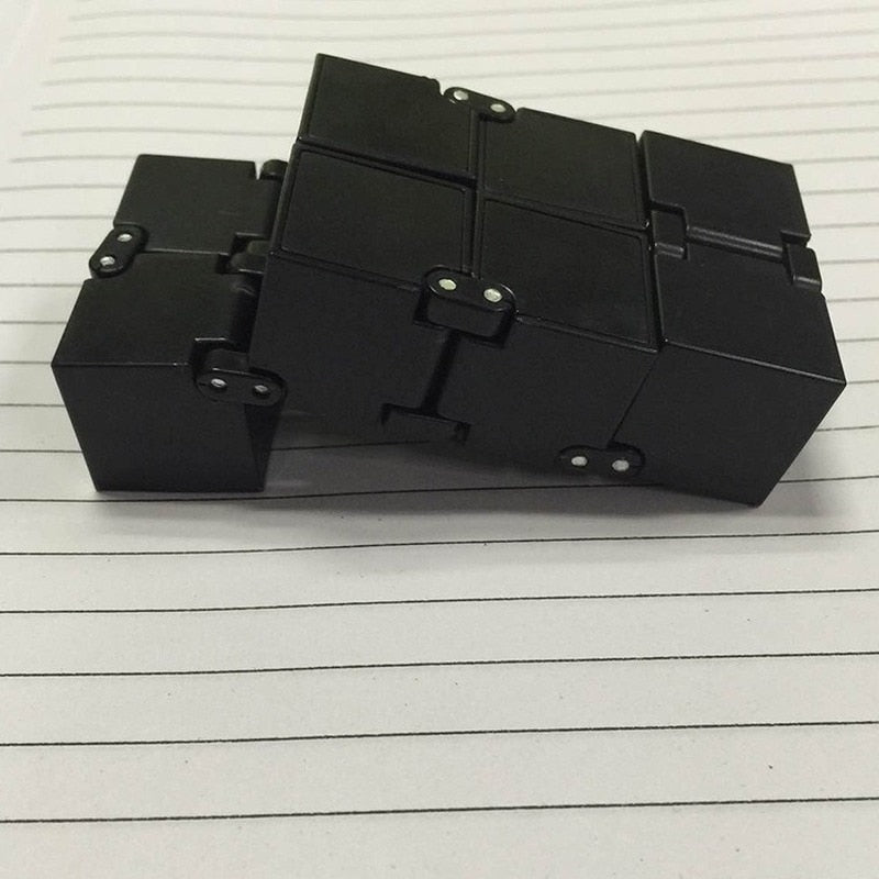 7 Color Creative Infinite Cube Infinity Cube Magic Stress Relief Cube Office Flip Cubic Puzzle Stop Stress Reliever Autism Toys
